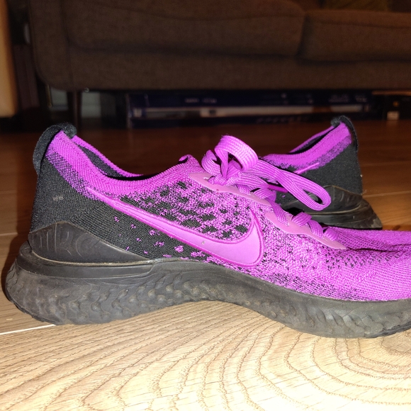 Nike Purple Athletic Shoes - Picture 3 of 5